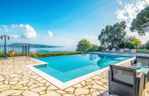Villa Kouloura Harbour View by Villa Plus - Foto 2