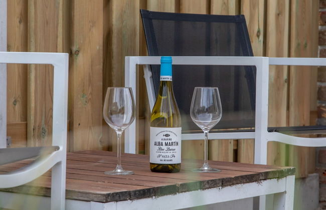 Charming Holiday Home With a Terrace - Photo 14