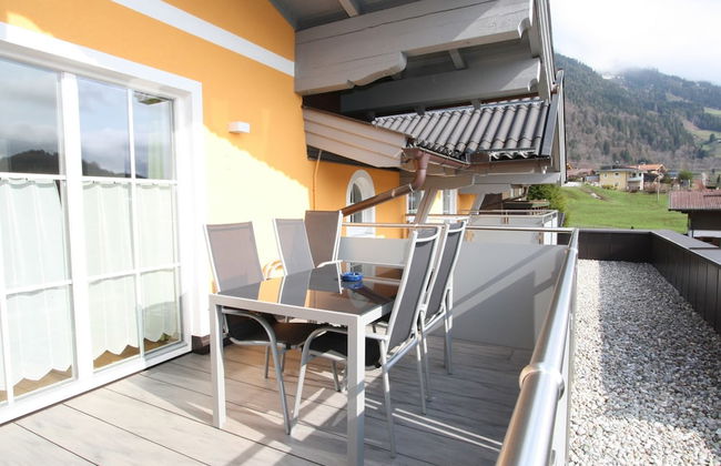 Mansion in Goldegg Near Ski Lift - Photo 37