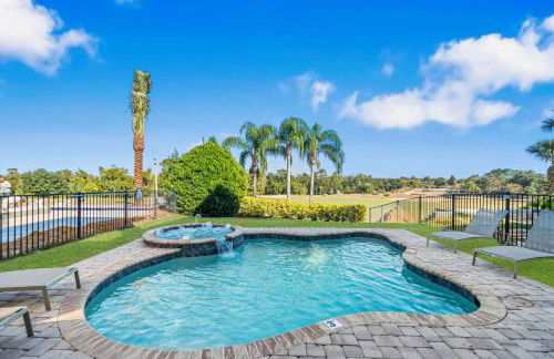 New Epic Escape Theater Pool & Golf Views - Foto 34