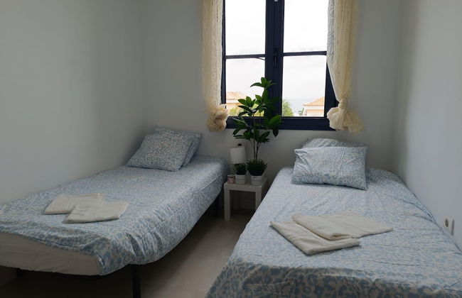 Villa-costaadeje-3br-balcony-wifi-parking - Foto 3