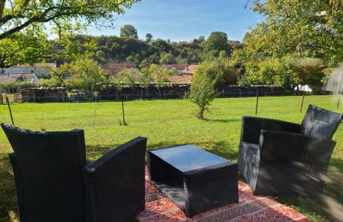 Gîte moderne avec accès indépendant, proche centre-ville et Thermes, terrasse et équipements inclus - FR-1-589-57 - Photo 18