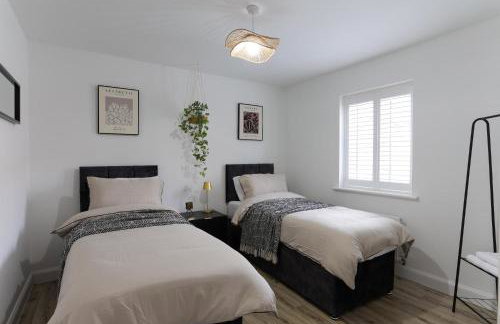 Modern 4BR House in the Centre Spacious & Ideal for Families and Contractors - Foto 26