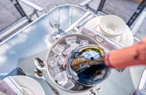 Elegant 5 Bed House - Sleeps 9, Central Solihull, NEC, JLR, HS2, Resorts World, Airport Business and Leisure Stays, - Foto 47