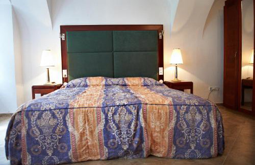 Zamek w Dzięgielowie - Foto 17