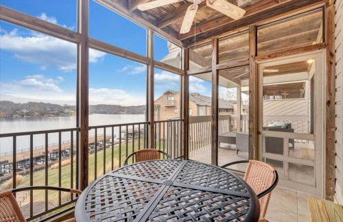 Lake Vibes - Pet Friendly Lakefront Condo! - Photo 32