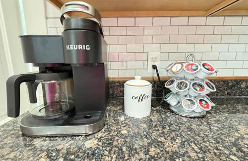 Quantico 3 BR SFH King Beds Game Room Walk to Train Station - Foto 49