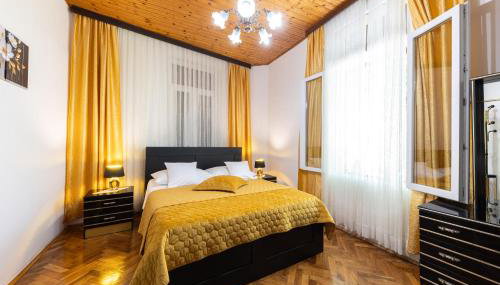 Antique Garden Villa - Foto 4, wardrobe