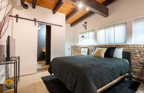 [RARE] Buckhead Mid-century Masterpiece! - Foto 8