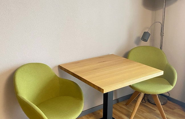 Motel Q - Dingolfing - Foto 27