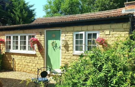 Stylish Open Plan Guest House 400sq ft Rutland - Photo 2