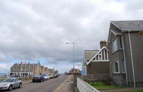 Beachview-Holiday Flat 2- Sleeps8 - Foto 14
