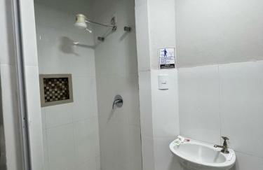 Apartamento 106 - Suíte com ar condicionado - Foto 10