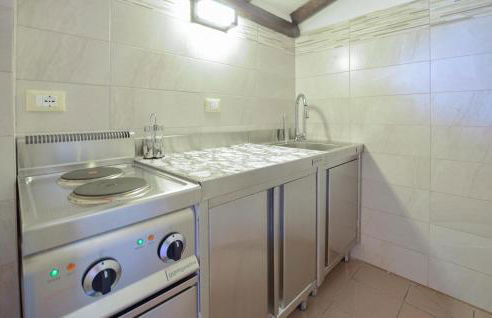 Cozy Home In Gualdo With Wifi - Foto 15