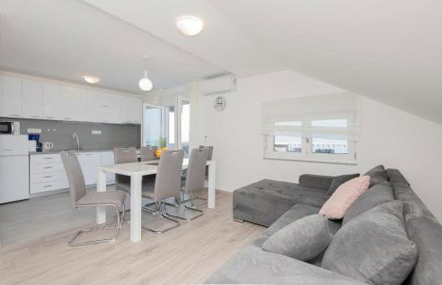 Nice Apartment In Podaca With Wifi - Foto 4