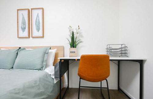 @ Marbella Lane - Exquisite Home 3BR - Photo 33