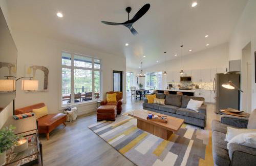 Elegant Priest Lake Townhome about 1 Mi From Lake - Foto 6