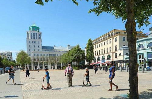 Disney, sunny comfortable 2 bedrooms family apartment, 8 pers, wifi, NETFLIX - Foto 35