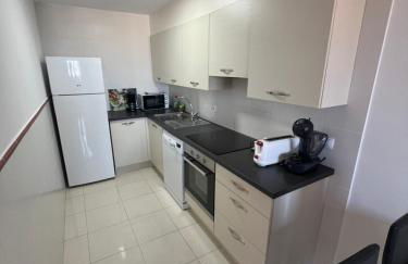 Ático con vistas al mar y piscina privada - Foto 8