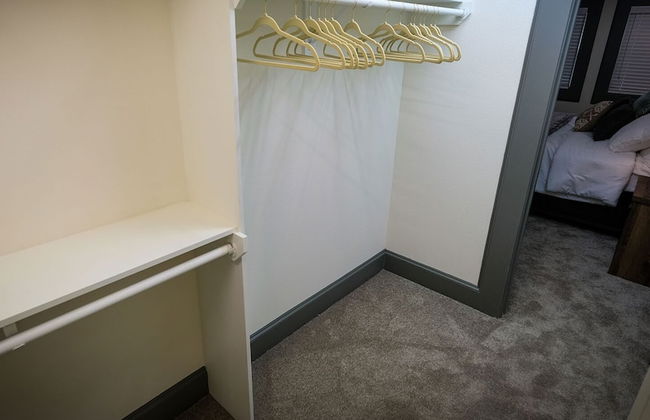 5Bdrm 3.5Bath 12Beds - HOME BIG AS TEXAS - Foto 18