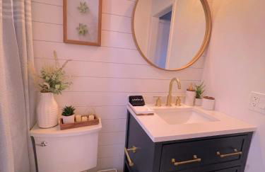 Private Wine Country-River Bungalow! Sunny Treetop Views - Pets Stay Free - Foto 23