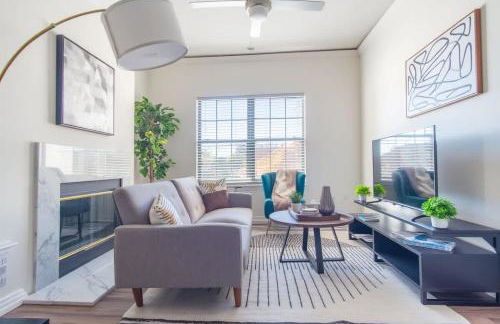 Boulevard Stays 1BR King Suite Pool Gym & Parking 01 - Foto 17