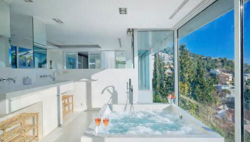 Villa in Sitges with Pool, Jacuzzi, BBQ, View, AC, 12Pax - Foto 5