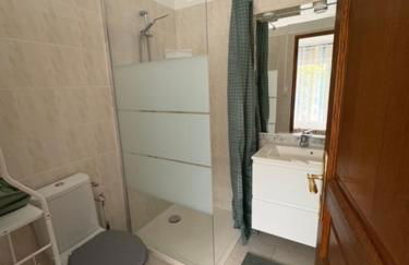 VILLA tous conforts avec Piscine privée et accès Plage - Foto 45