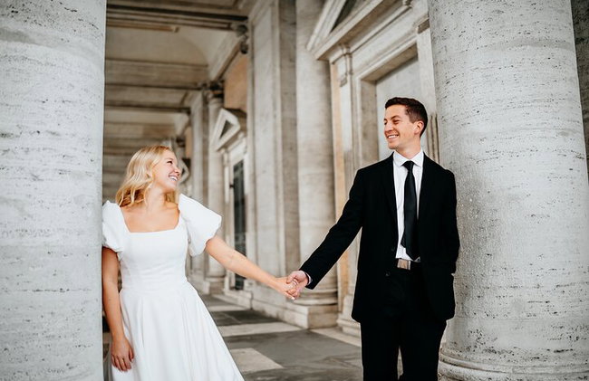 Wedding Honeymoon Photoshoot in Rome - Photo 23