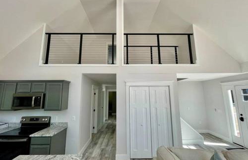 Luxury Waterfront Retreat with Hot Tub Near Acadia - Foto 29