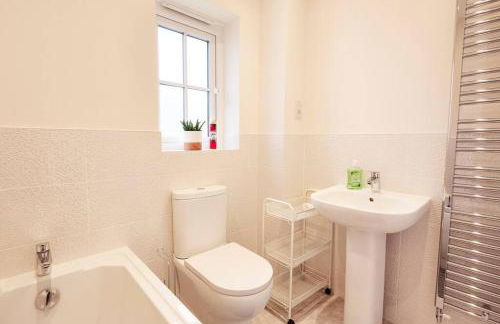 Sea side family rest and holiday - Foto 21