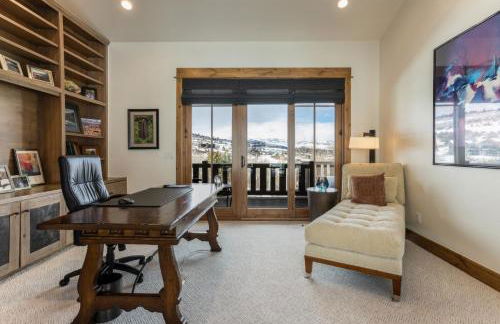 Private Hot Tub, Theater Room, Valet Parking and Ski & Boot Storage at Ritz Carlton - Foto 31