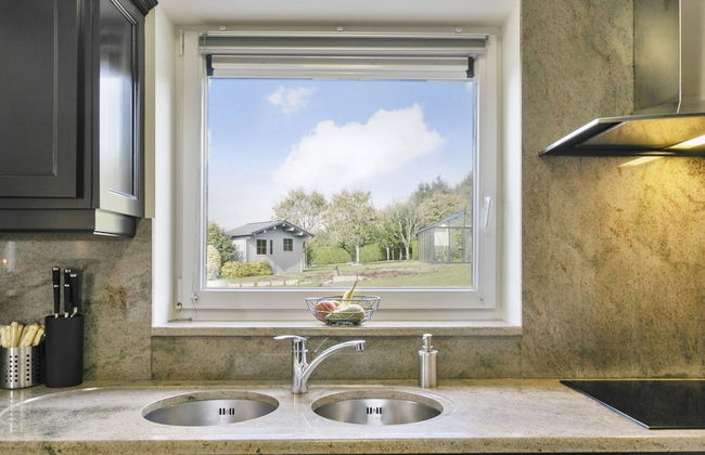 Pleasant Holiday Home With Recreation Room - Photo 16