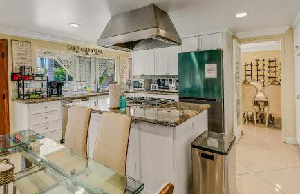 Luxury Home 5 Bedrooms with Private Pool Near Huntington Beach - Foto 24