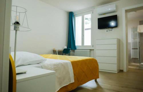 Good Vibes apartment centro storico Reggio Emilia - Foto 17