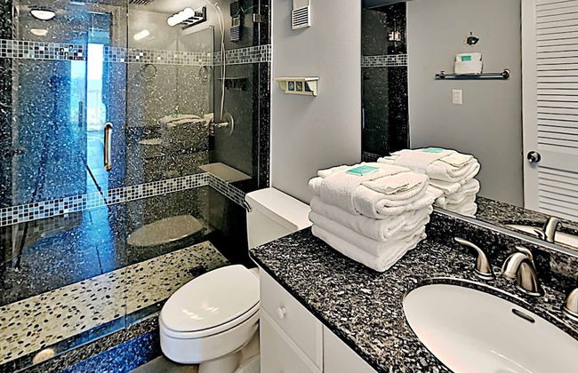 Sabine Yacht & Racquet by Southern Vacation Rentals - Foto 46