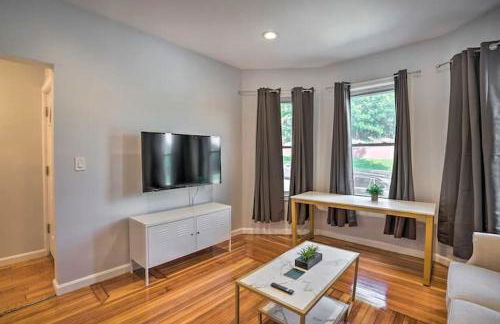 Astonishing 4BR Bright *Apt with modern amenities! - Photo 1