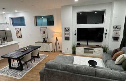 A Portlandia Style Townhome located In the Heights - Foto 25