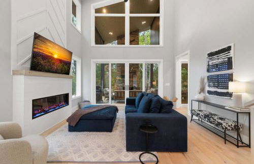 Sapphire Skies - Photo 46