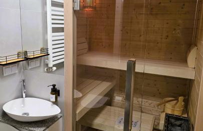 81 degrees - Hot Lodging - Gorąca Kwatera w centrum Gliwic z prywatną sauną - Foto 7