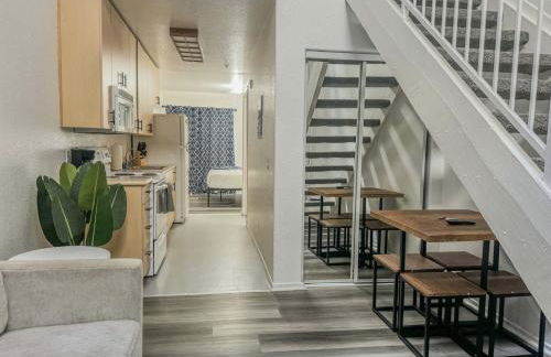 Charming 2nd Ave Lofts in Downtown San Diego with Parking - Foto 104