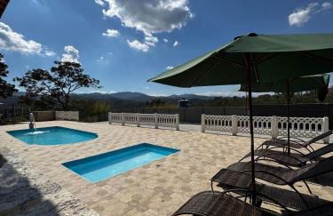 Sítio com 2 Piscinas em Arujá - Foto 27