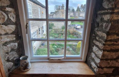 Henberry first floor cosy apartment - Photo 14