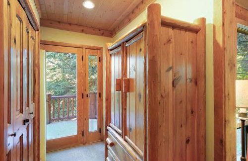 Beartooth Lodge with Hot Tub and Stuart Falls Views - Foto 43