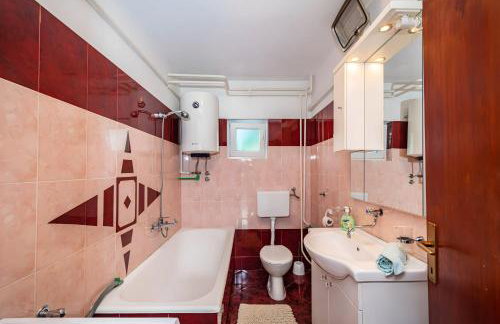 Spacious Holiday Home Joy with pool and playground, Suhovare - Foto 61