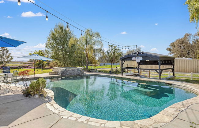 Temecula Wine Country Home w/ Pool, Hot Tub, Game Room & Vineyard Views - Foto 41