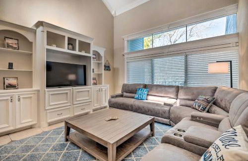 Idyllic Montgomery Condo with Pool and Lake View! - Foto 1