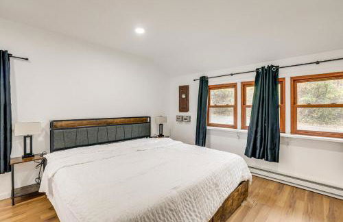 Updated Getaway with Sauna and Yard in Bloomsbury! - Foto 13