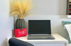 (1406) Studio Elegante com Vista Mar - Foto 10