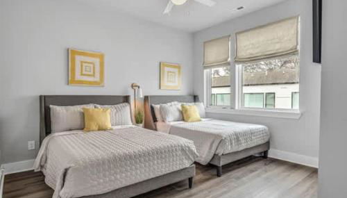 Nash Getaway - Private Rooftop Patio - Sleeps 12 - Foto 3